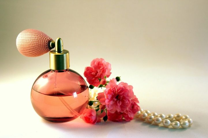 Học thuộc các tính từ sẽ giúp bạn thoải mái trao đổi về Perfume