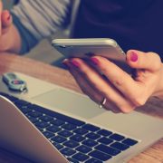 Báo song ngữ Anh Việt online – công cụ hiệu quả để nâng cao trình độ ngoại ngữ
